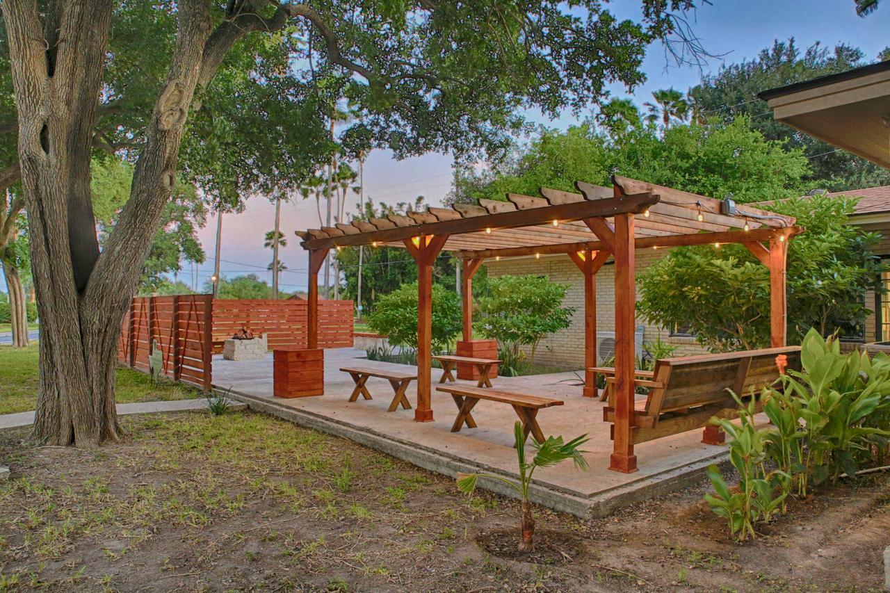 Texan Guest Ranch Hotel McAllen Exterior foto