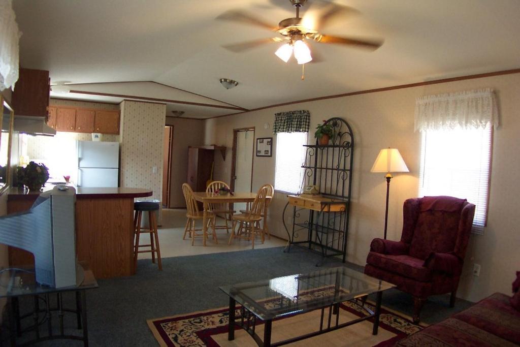 Texan Guest Ranch Hotel McAllen Exterior foto